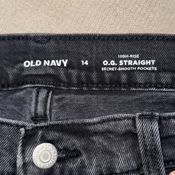 Old Navy jeans - Picture 5 of 5